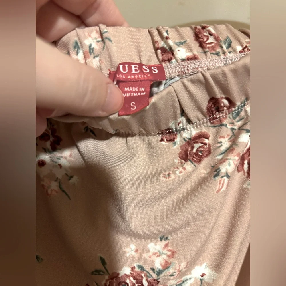 Guess-Floral Print On Blush-Tube Top-Romper-Size Small - Picture 3 of 8